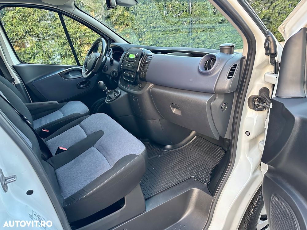 Opel Vivaro - 9