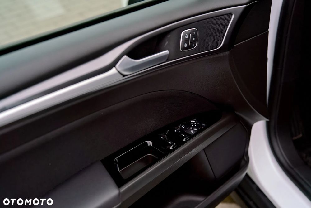 Ford Mondeo 2.0 EcoBlue Business Edition - 20