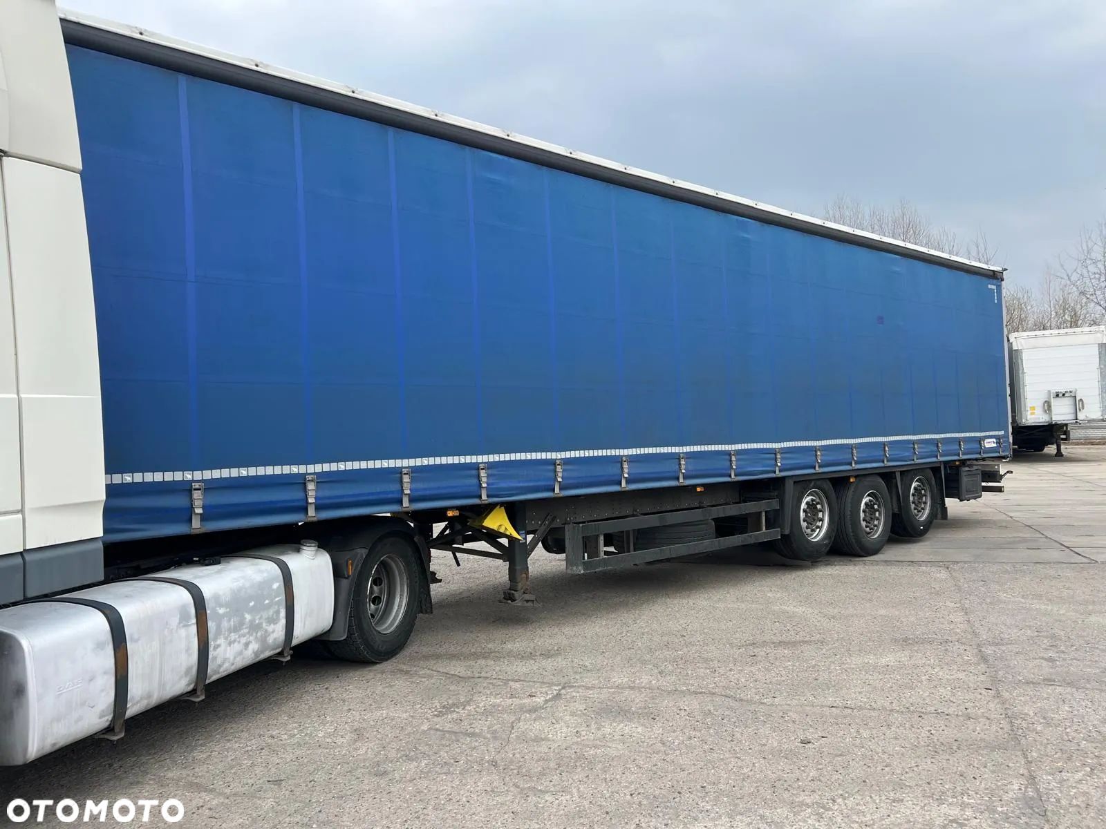 Schmitz Cargobull SCB S 3T - 1
