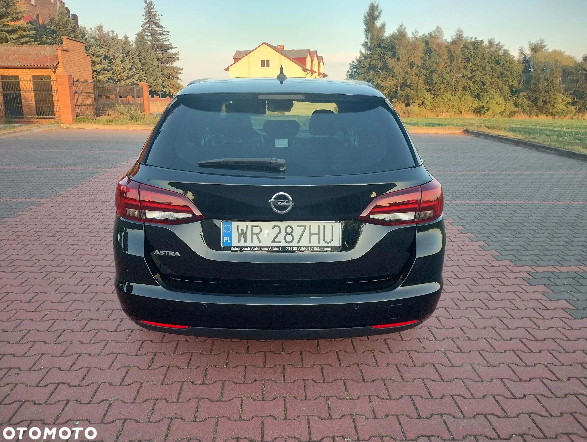 Opel Astra 1.6 D Automatik Sports Tourer Ultimate - 2