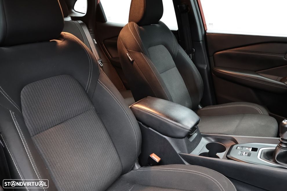 Nissan Qashqai 1.3 DIG-T Acenta - 21