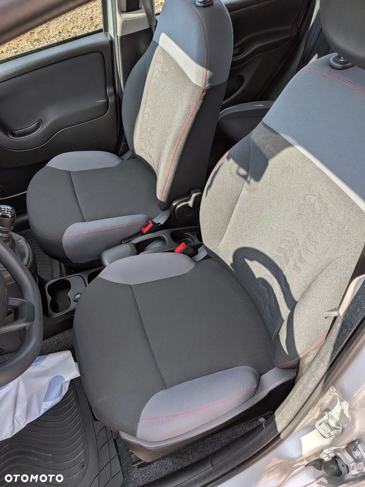 Fiat Panda 1.2 Lounge EU6 - 28