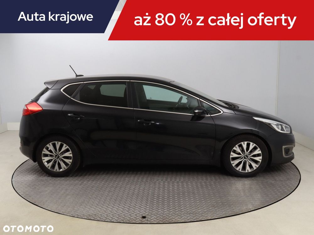 Kia Ceed - 8