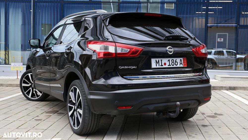 Nissan Qashqai 1.6 DCI Start/Stop 4X4-i Tekna - 12