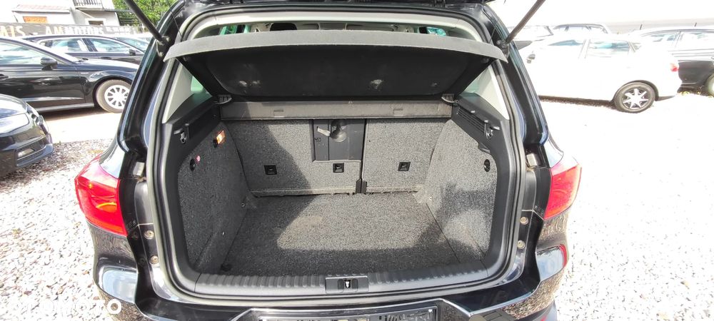 Volkswagen Tiguan - 33