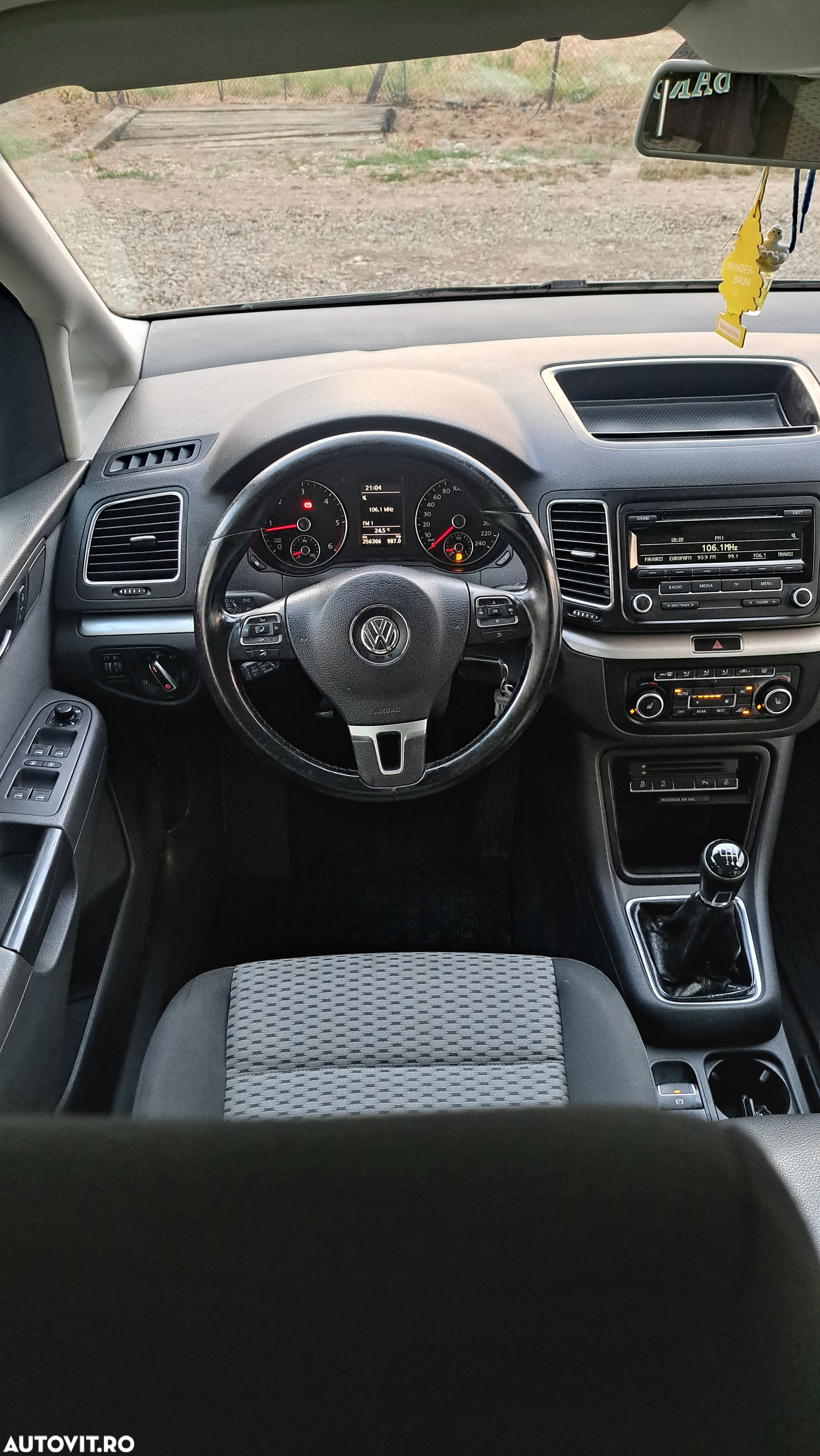 Volkswagen Sharan 2.0 TDI BlueMotion Technology Trendline - 13