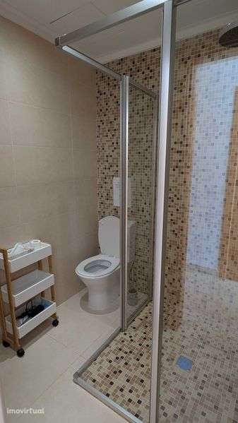 Arrenda T0 Monte Canelas para 6 meses - Grande imagem: 5/6