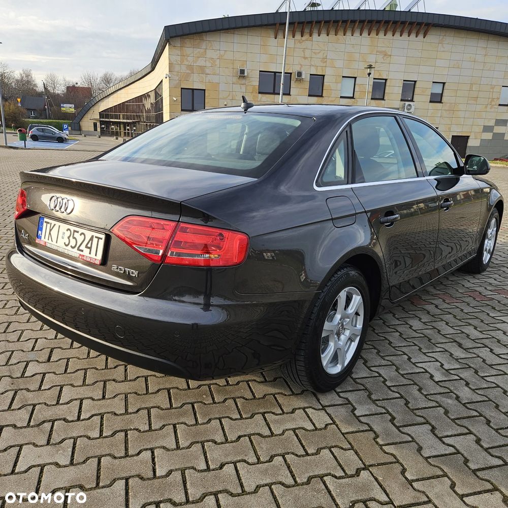 Audi A4 Avant 2.0 TDI DPF Ambiente - 7