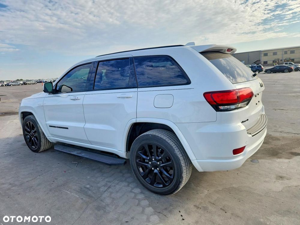 Jeep Grand Cherokee - 3