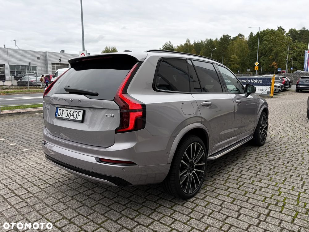 Volvo XC 90 - 8