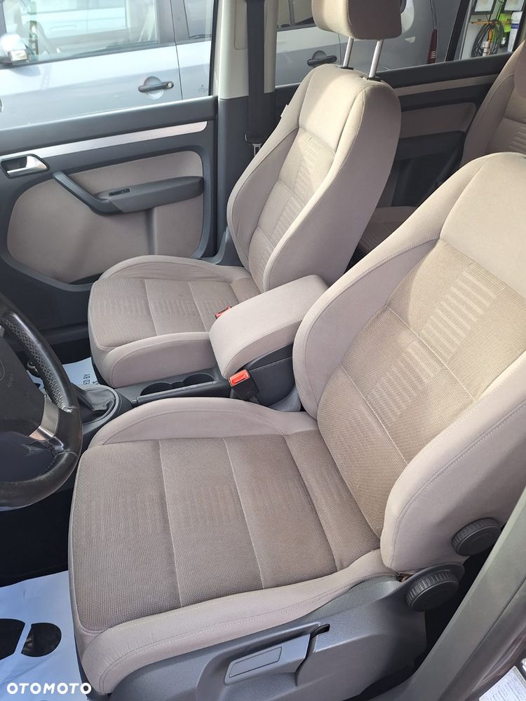 Volkswagen Touran 1.4 TSI Goal - 11