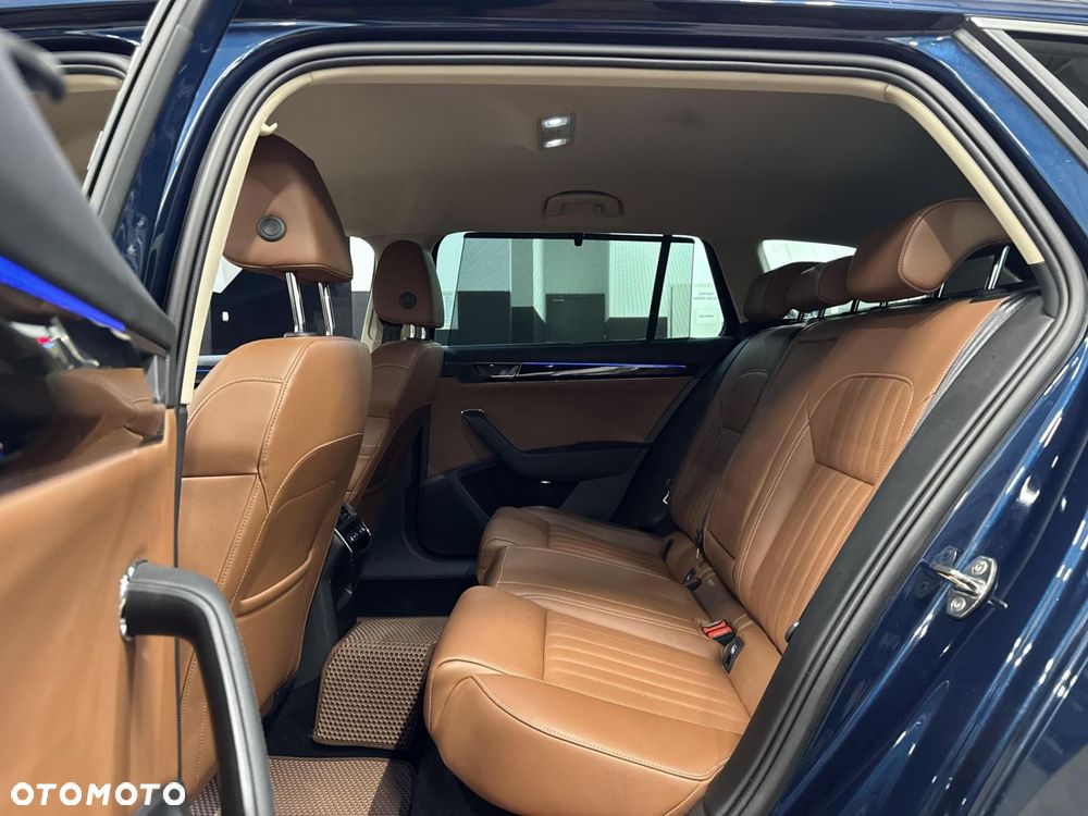 Skoda Superb 2.0 TSI L&K DSG - 11