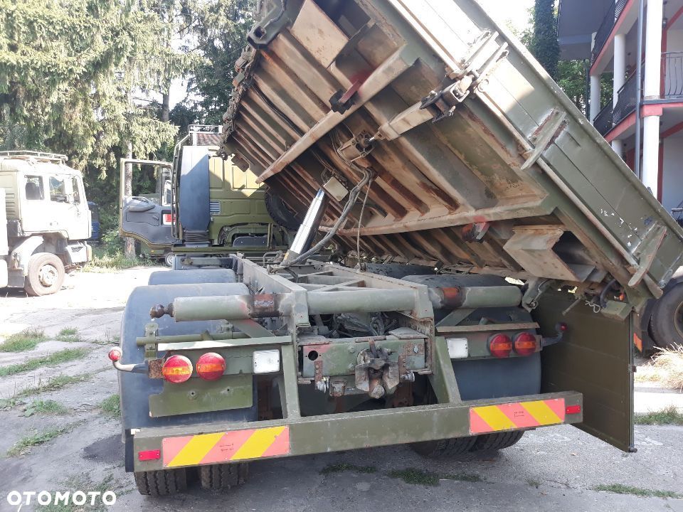 Iveco 260E37 6x4 - 10