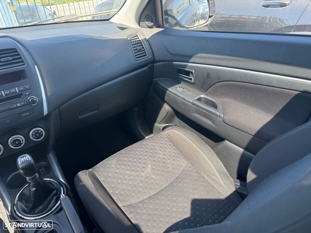 Mitsubishi ASX 1.8 DI-D Intense - 14