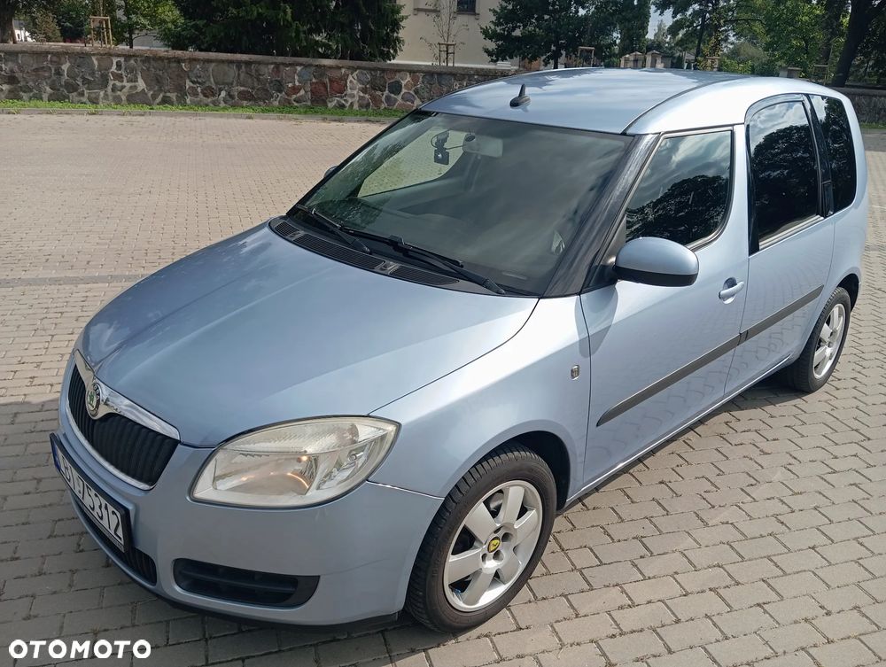 Skoda Roomster 1.6 16V Scout PLUS EDITION - 2