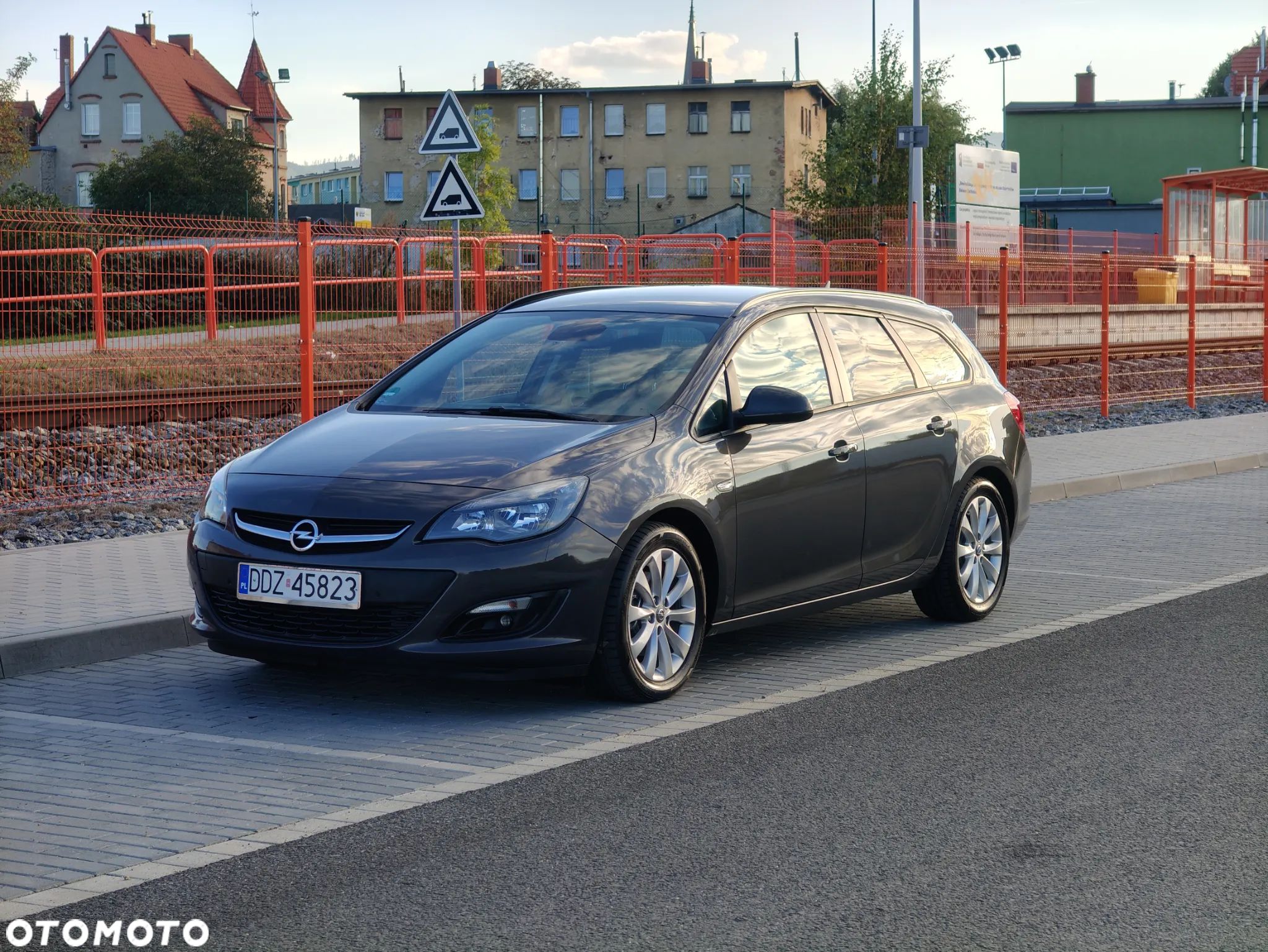 Opel Astra IV 1.7 CDTI Sport - 1