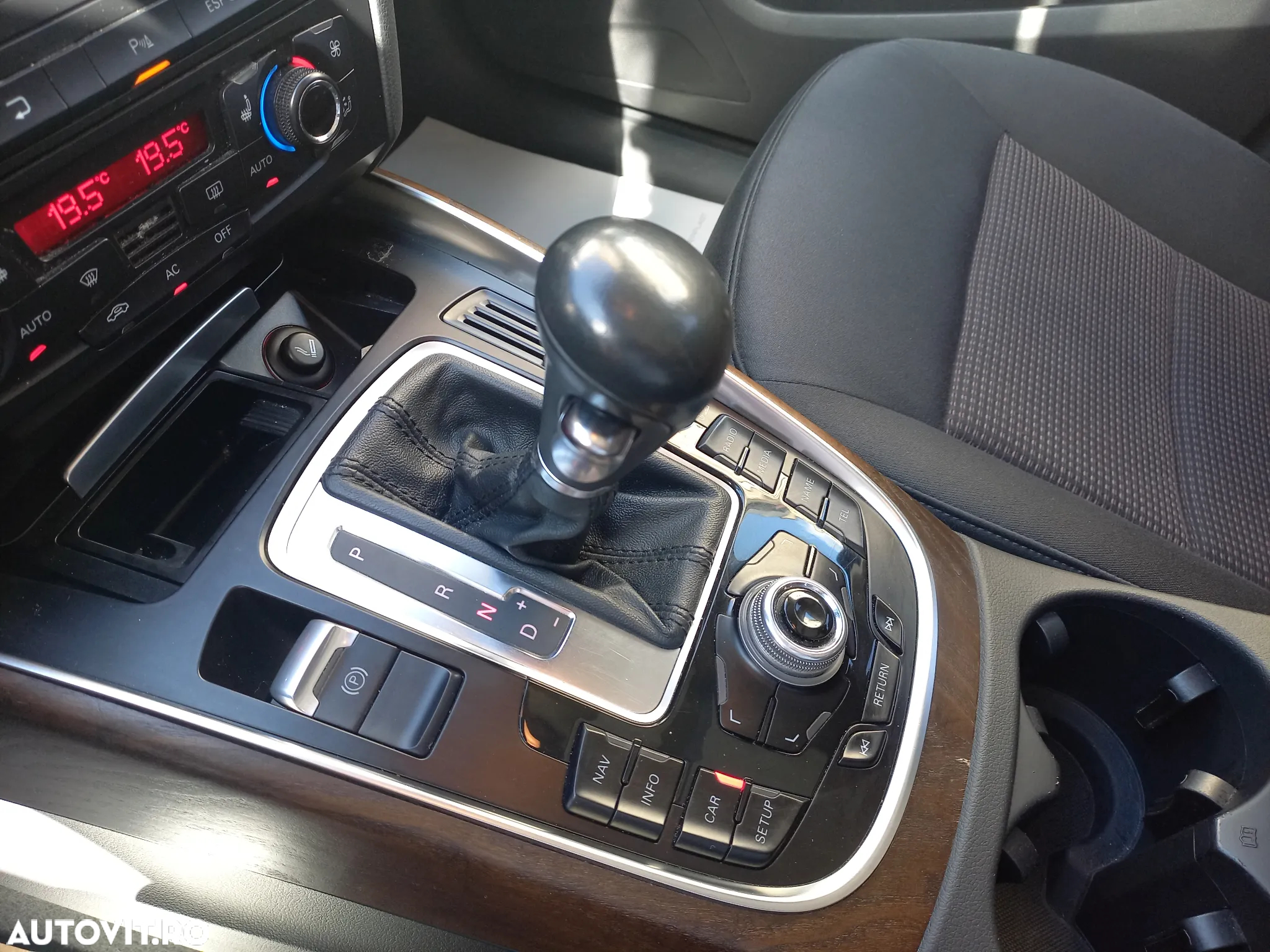 Audi Q5 3.0 TDI Quattro S-Tronic - 27