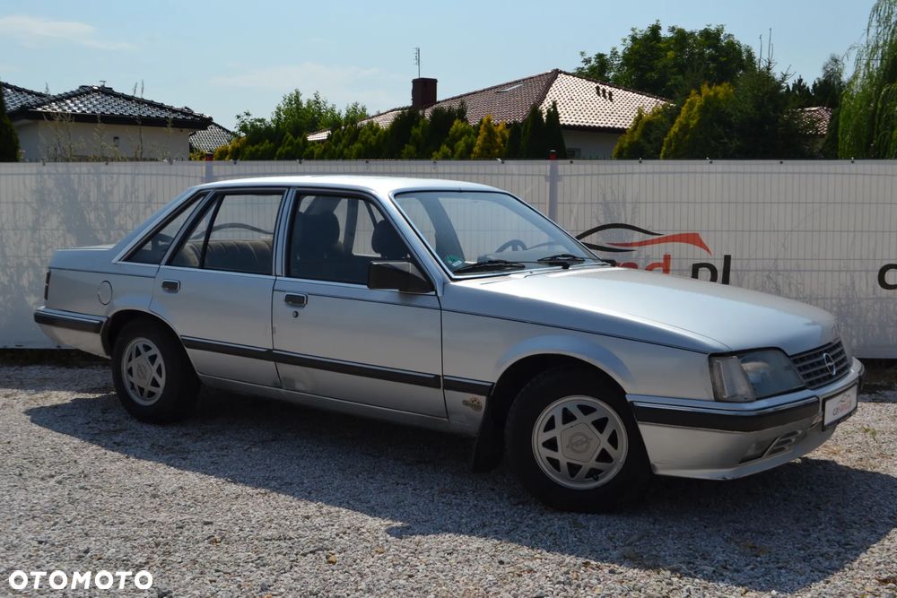 Opel Senator 3.0i CD - 3