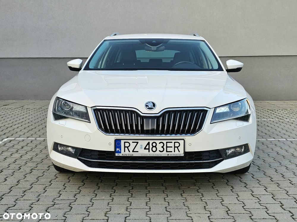 Skoda Superb 2.0 TDI 4x4 DSG L&K - 20