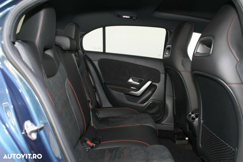 Mercedes-Benz A 250 4MATIC - 10