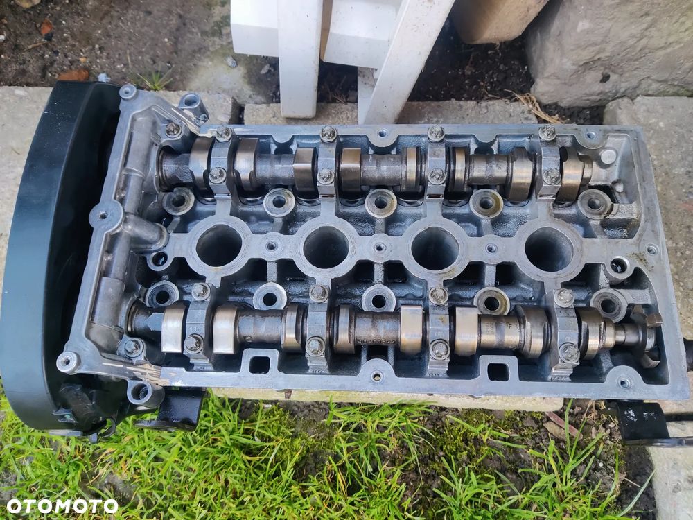 Głowica Opel Astra IV J 1.6 180km A16LET - 1