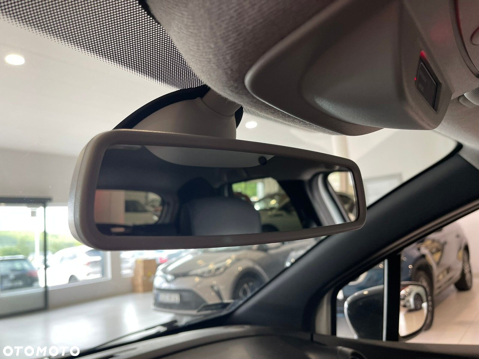 Renault Captur - 28
