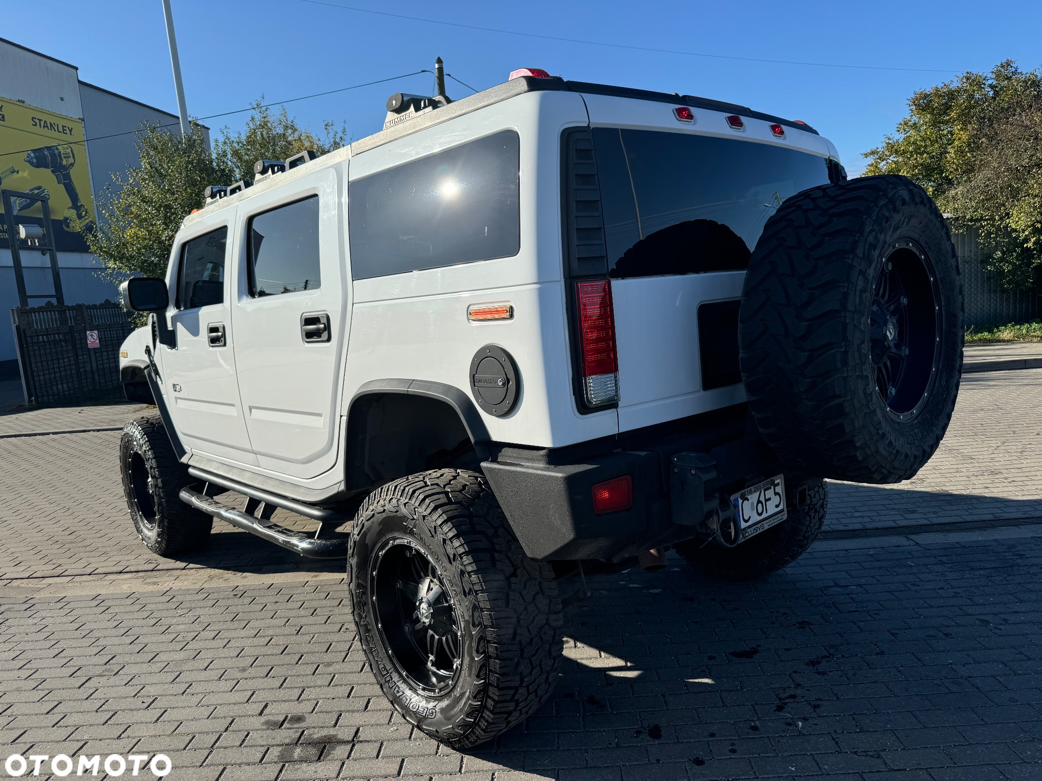 Hummer H2 6.0 V8 - 13