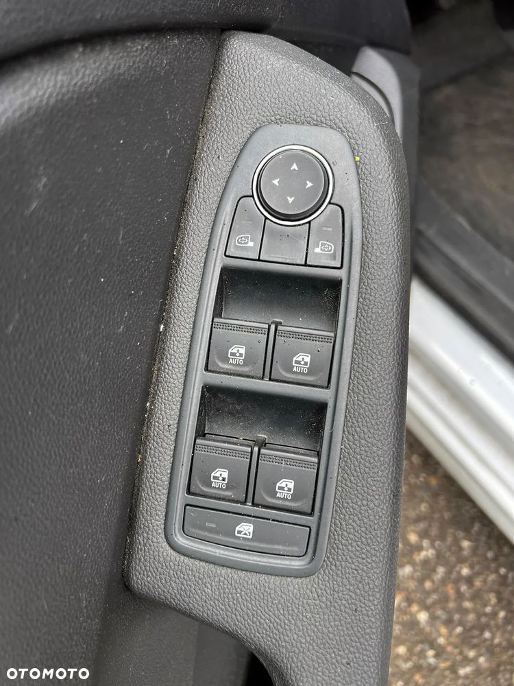 Renault Clio 1.0 TCe Zen - 8