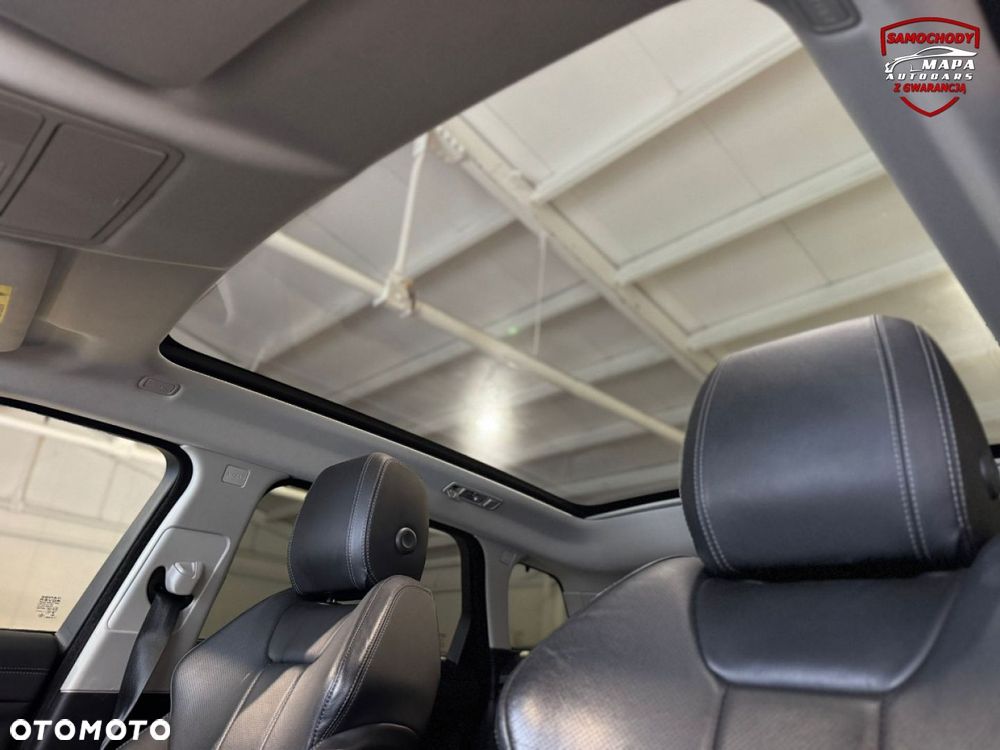 Land Rover Range Rover Evoque - 26