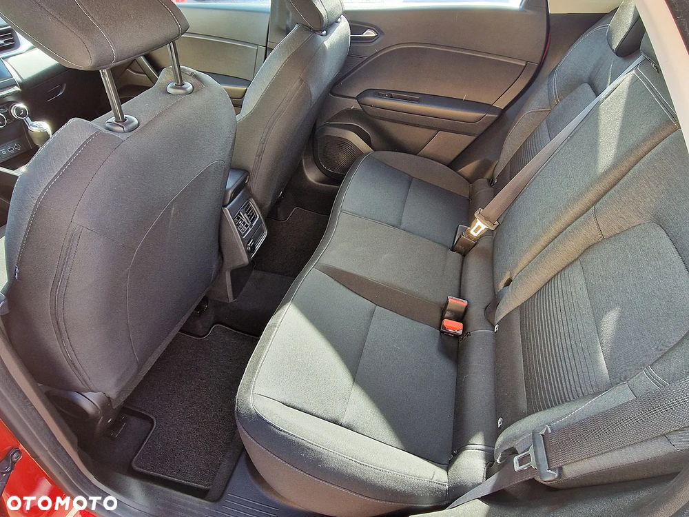 Renault Captur - 10