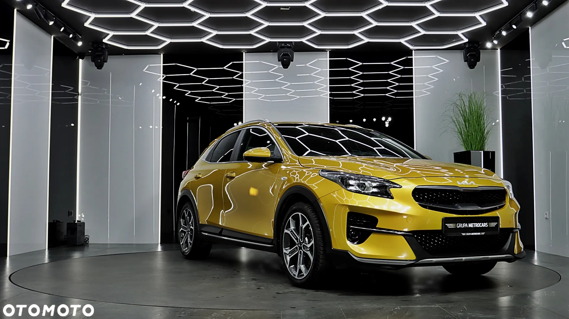 Kia XCeed 1.5 T-GDI M - 13