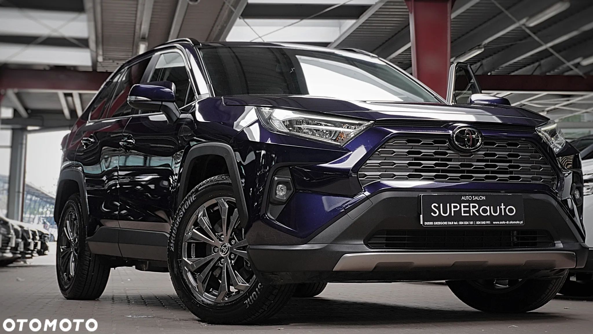 Toyota RAV4 - 1
