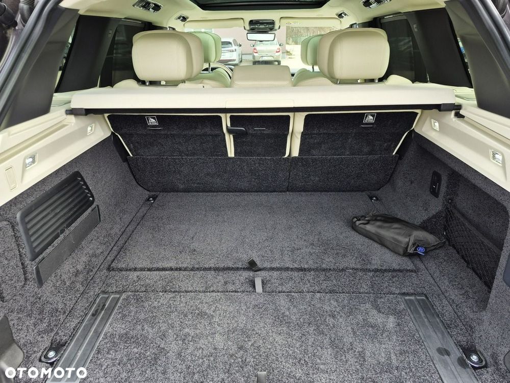 Land Rover Range Rover - 40