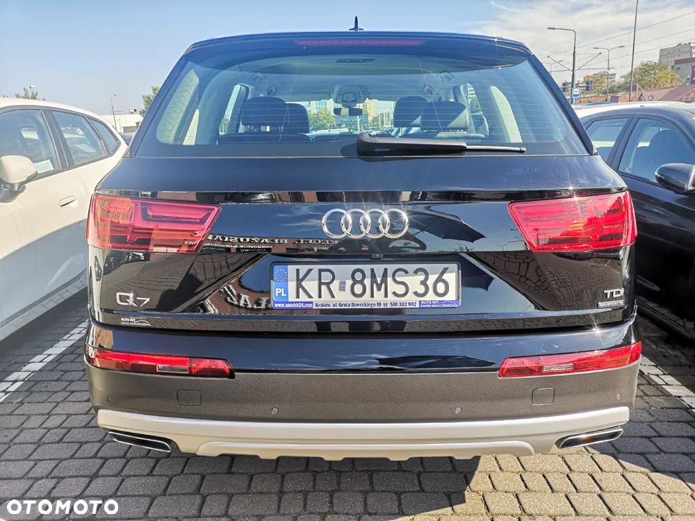 Audi Q7 - 4