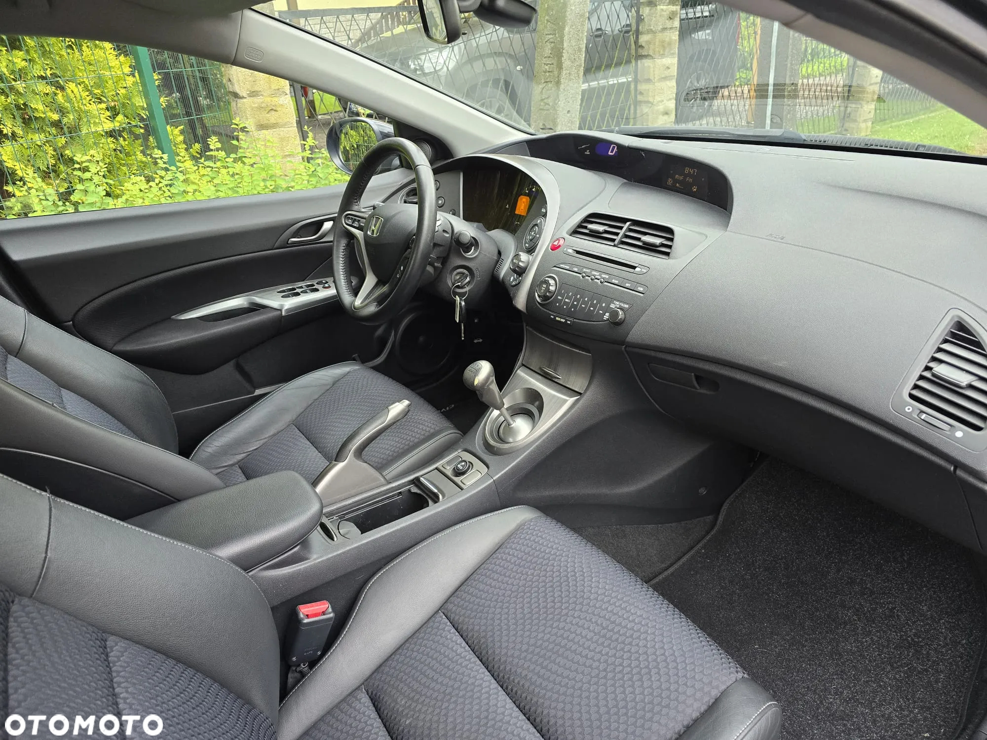 Honda Civic 1.4 i-VTEC Sport - 32