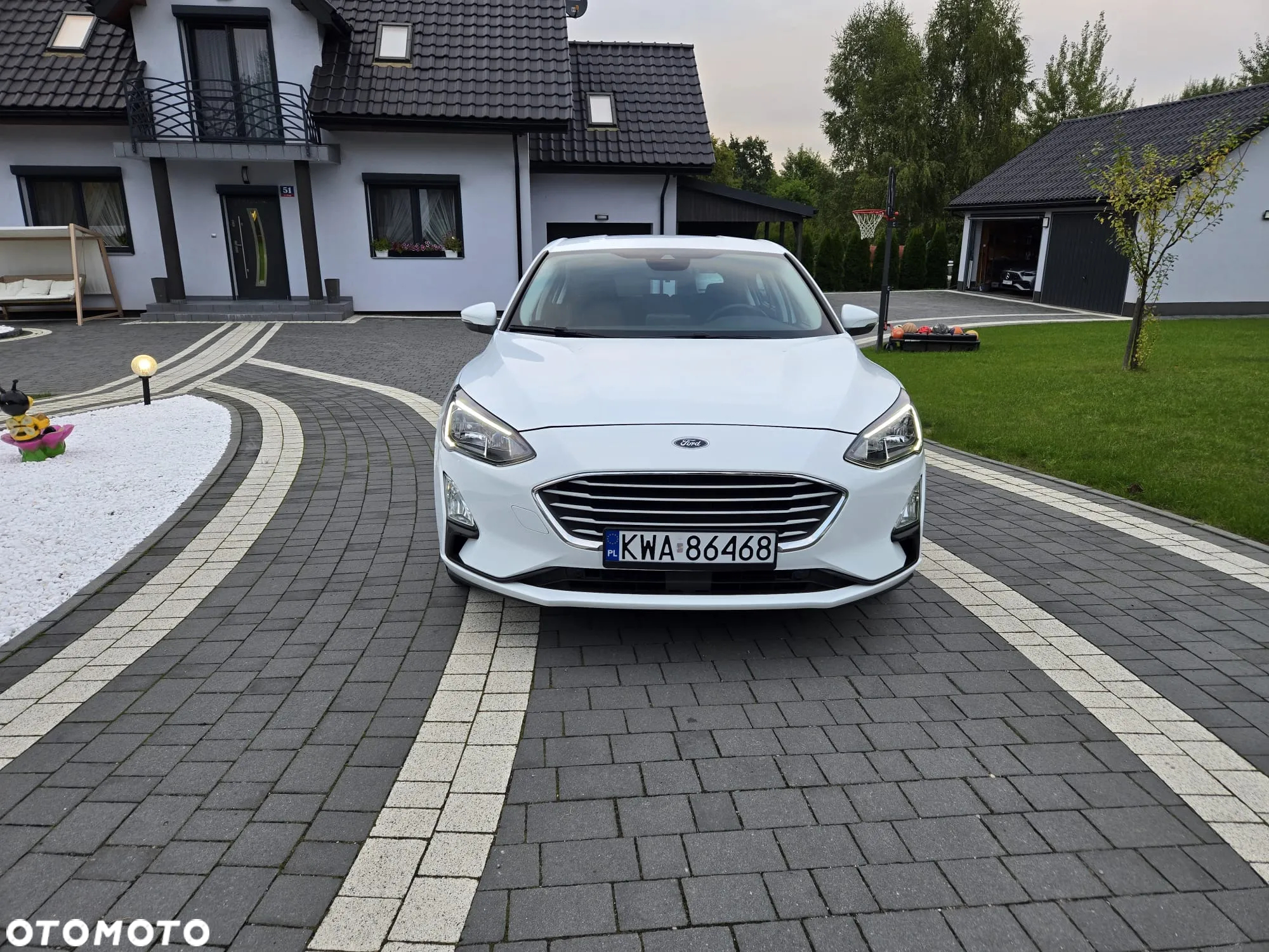 Ford Focus 1.0 EcoBoost Hybrid ACTIVE X - 3