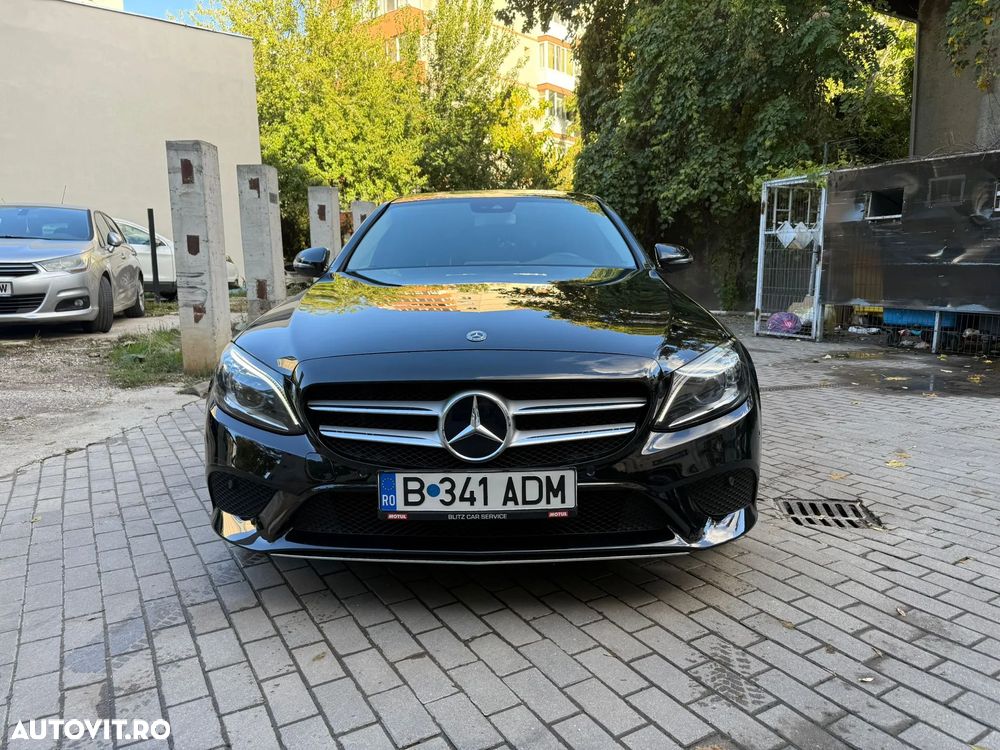 Mercedes-Benz C 220 d 4Matic 9G-TRONIC Exclusive - 2