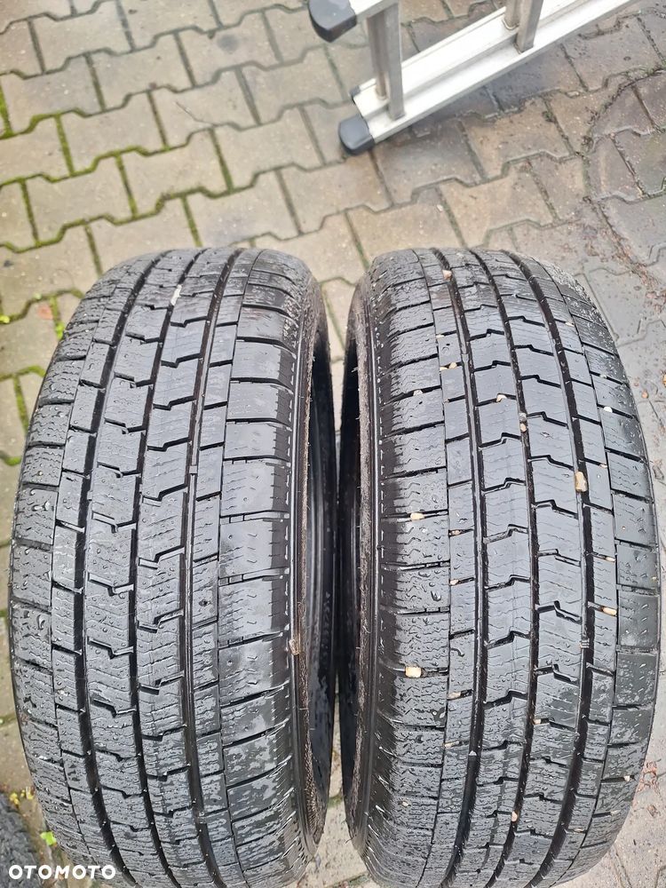 OPONY 215/65R16C Goodyear Cargo UltraGrip  M+S - 1
