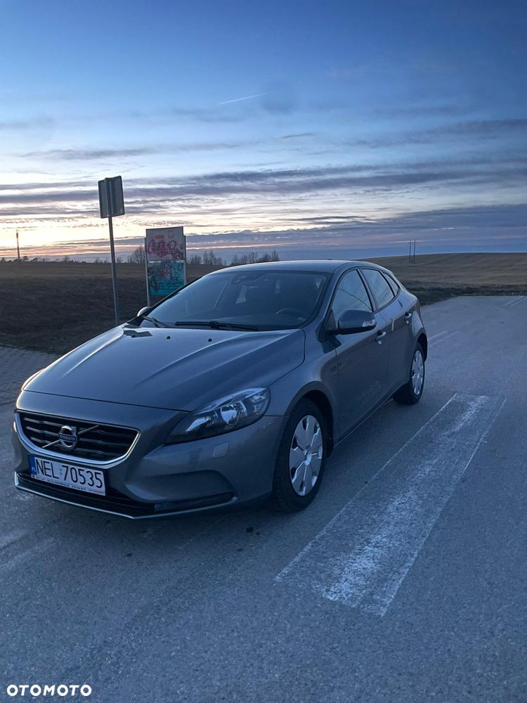 Volvo V40 D2 - 1