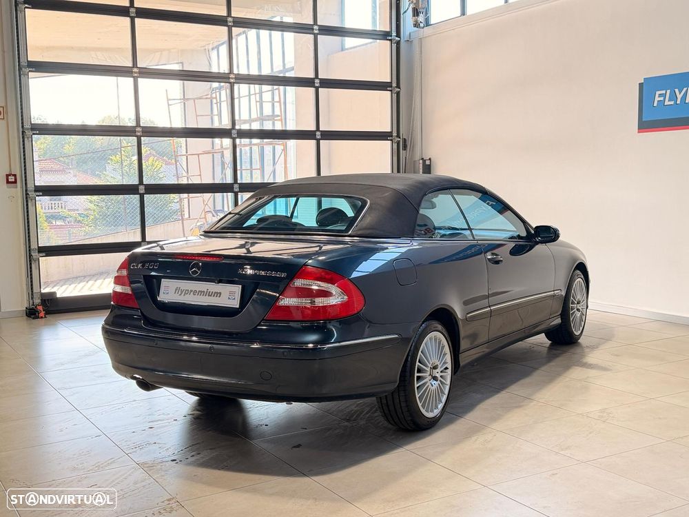 Mercedes-Benz CLK 200 K Avantgarde Aut. - 7