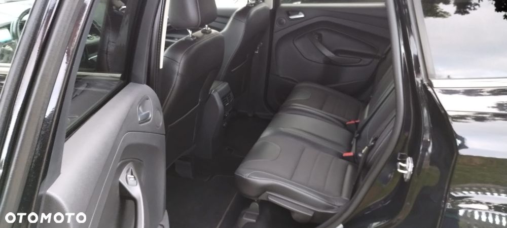 Ford Kuga 2.0 TDCi 4x4 Titanium - 26