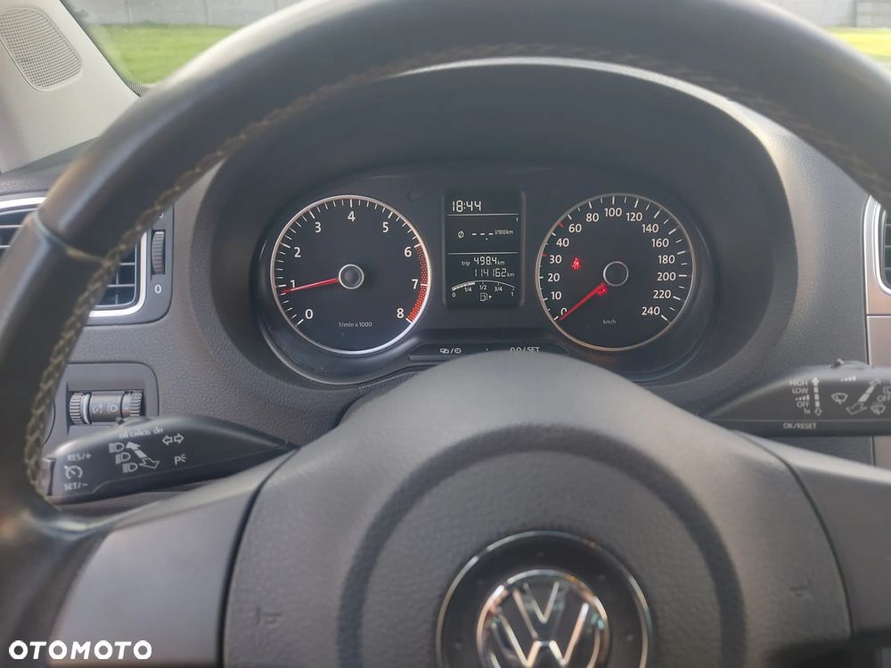 Volkswagen Polo 1.2 Blue Motion Technology Team - 10
