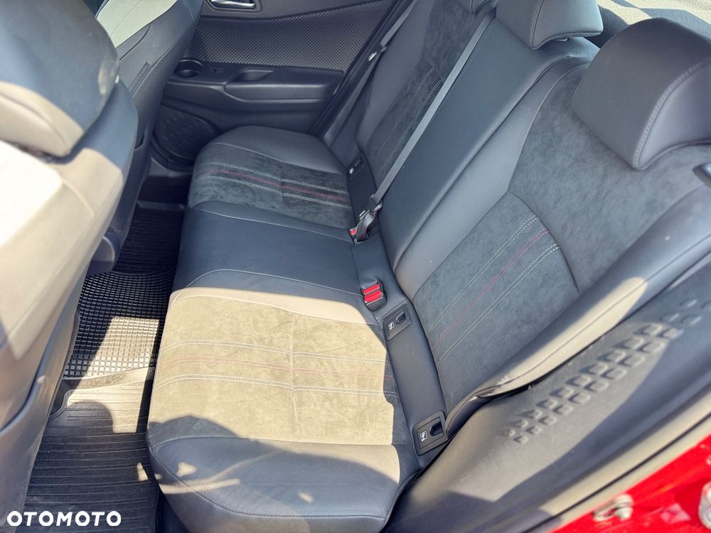 Toyota C-HR 1.8 Hybrid GPF GR Sport - 26