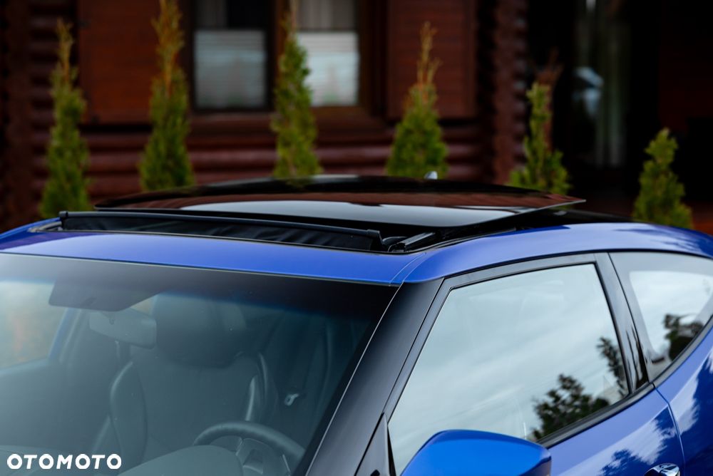 Hyundai Veloster 1.6 Premium - 16