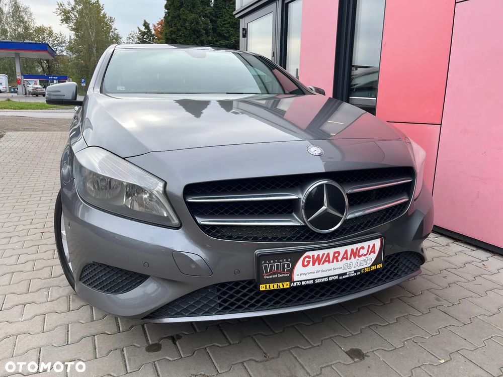 Mercedes-Benz Klasa A 180 (BlueEFFICIENCY) Urban - 2