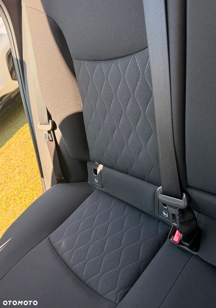 Toyota Corolla Cross - 8