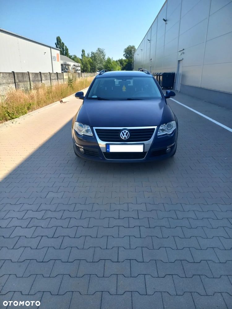 Volkswagen Passat - 15