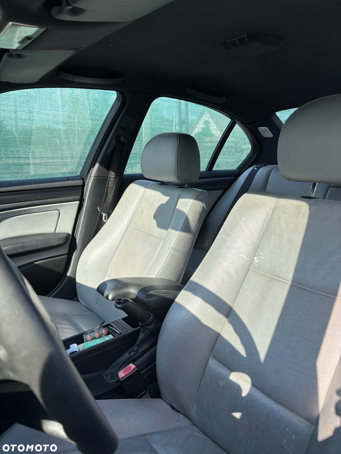 BMW Seria 3 318i - 5