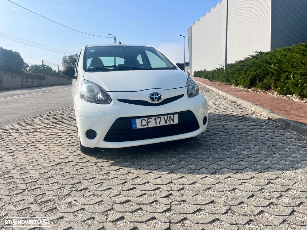 Toyota Aygo Connect - 5