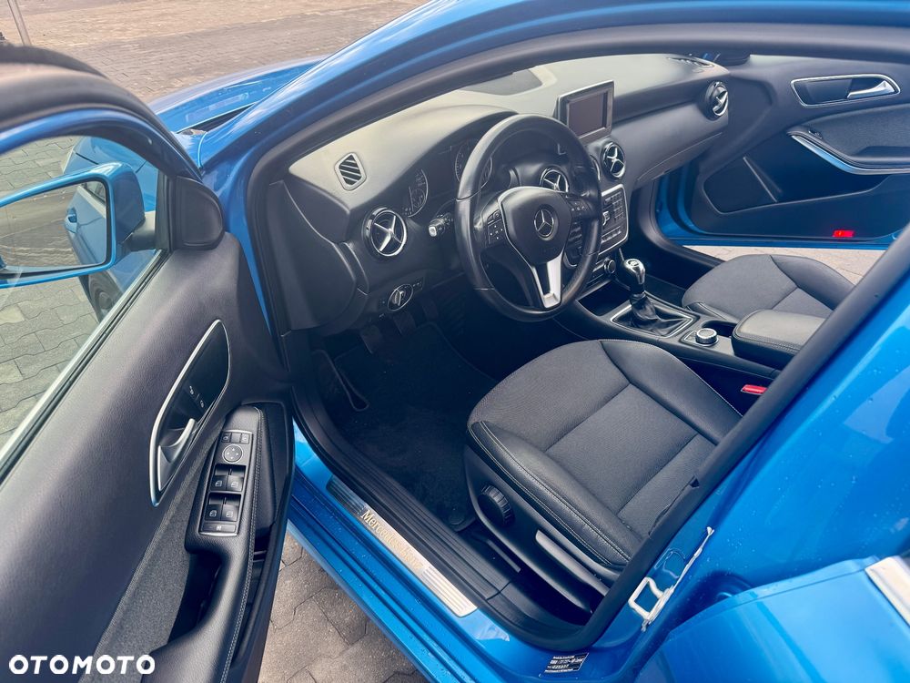 Mercedes-Benz Klasa A 180 (BlueEFFICIENCY) AMG Sport - 5